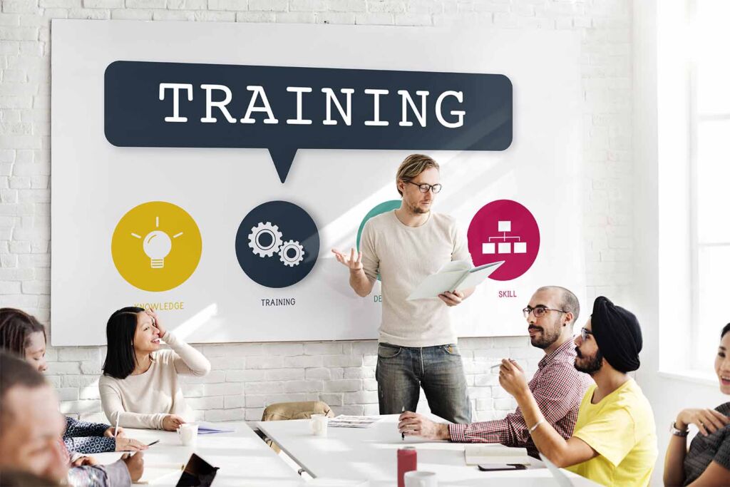 Importance of training for effective employee performance - 8 Benefits